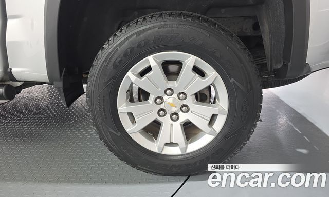 Chevrolet Colorado 3.6 Extreme 4WD 2020 — фото 21