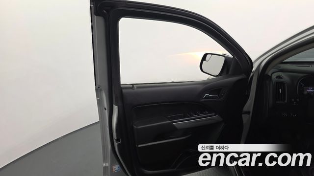 Chevrolet Colorado 3.6 Extreme 4WD 2020 — фото 24
