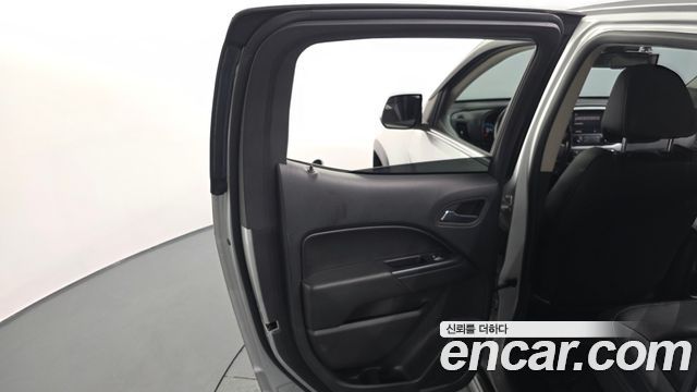 Chevrolet Colorado 3.6 Extreme 4WD 2020 — фото 25