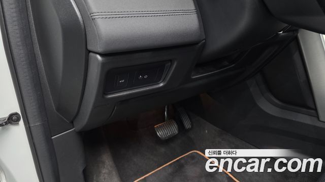 Land Rover Discovery Sport 2.0 TD4 SE (150PS) 2019 — фото 28