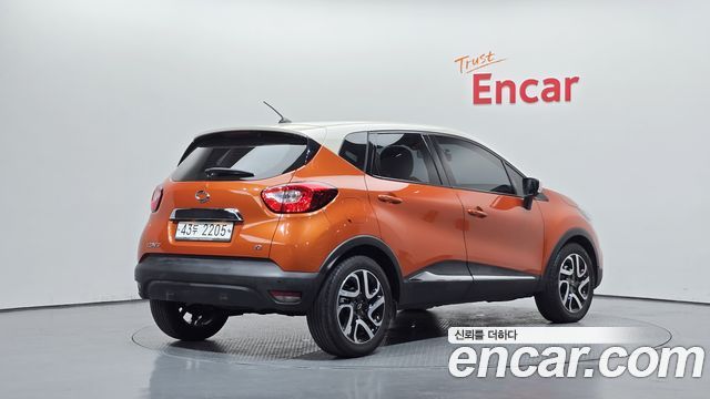 Renault Korea QM3 RE 2015 — фото 2