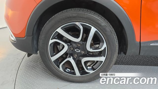 Renault Korea QM3 RE 2015 — фото 5