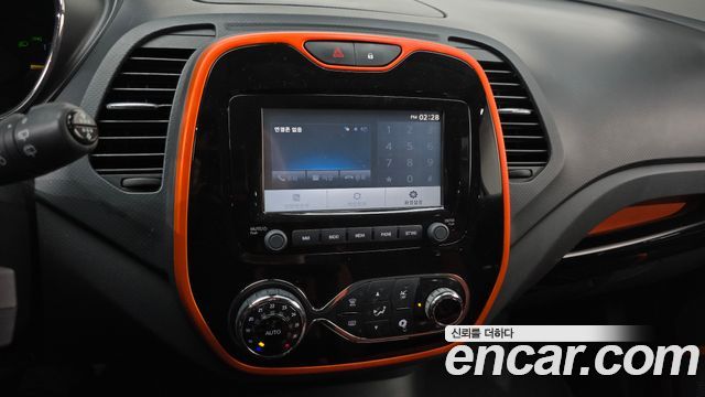 Renault Korea QM3 RE 2015 — фото 15