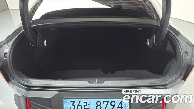 Kia EV4 Standard 2WD Earth 2026 — фото 19