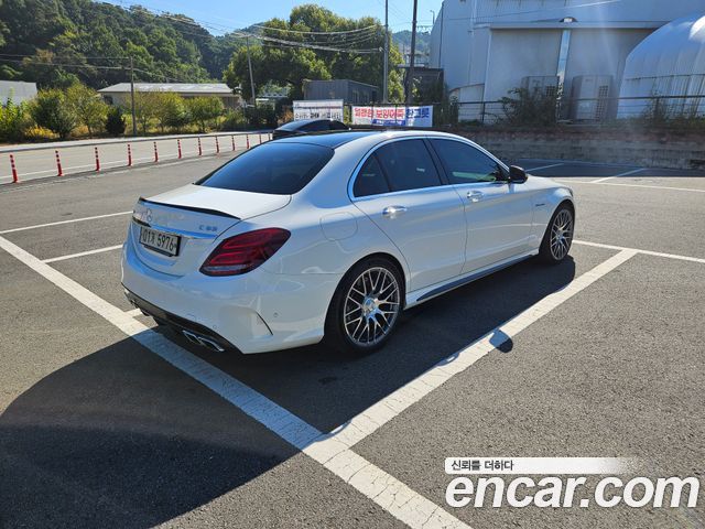Mercedes-Benz C-Class (W205) C63 AMG 2018 — фото 2