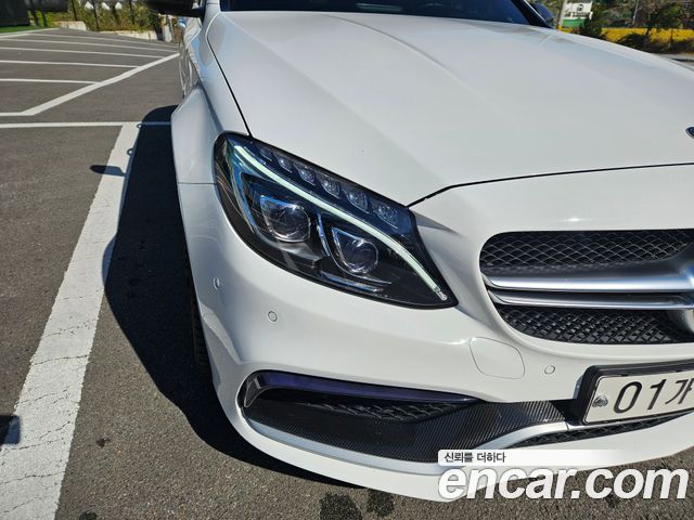 Mercedes-Benz C-Class (W205) C63 AMG 2018 — фото 3