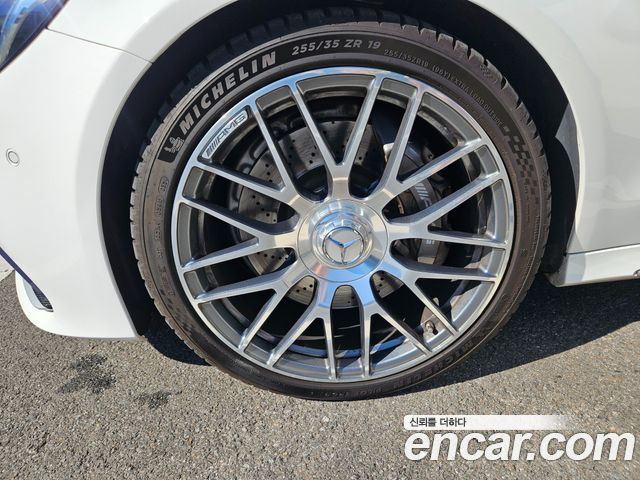 Mercedes-Benz C-Class (W205) C63 AMG 2018 — фото 24