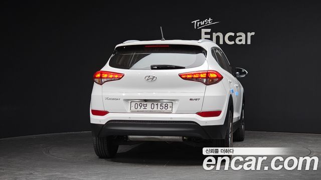 Hyundai Tucson Diesel 1.7 2WD Modern 2016 — фото 4