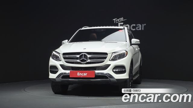 Mercedes-Benz GLE-Class (W166) GLE350 d 4MATIC 2018 — фото 3