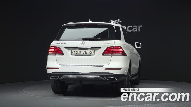 Mercedes-Benz GLE-Class (W166) GLE350 d 4MATIC 2018 — фото 4
