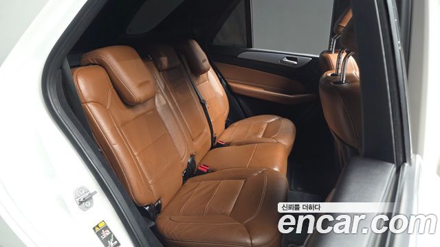 Mercedes-Benz GLE-Class (W166) GLE350 d 4MATIC 2018 — фото 12