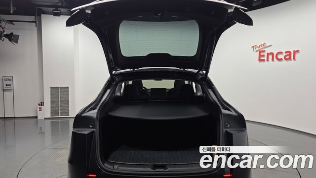 Tesla Model Y RWD 2025 — фото 20