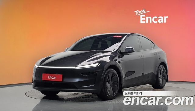 Tesla Model Y RWD