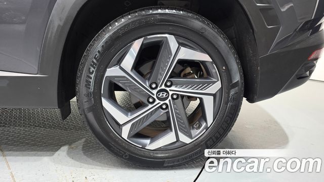 Hyundai Tucson (NX4) Gasoline 1.6 Turbo 2WD Inspiration 2022 — фото 5