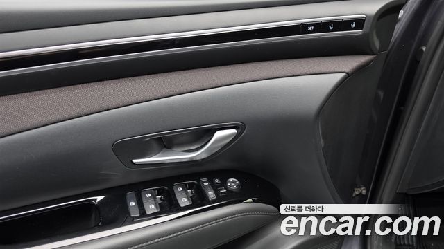 Hyundai Tucson (NX4) Gasoline 1.6 Turbo 2WD Inspiration 2022 — фото 17