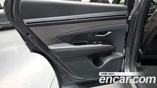 Hyundai Tucson (NX4) Gasoline 1.6 Turbo 2WD Inspiration 2022 — фото 25