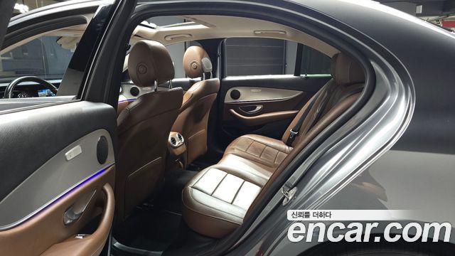Mercedes-Benz E-Class (W213) E200 Avantgarde 2017 — фото 11