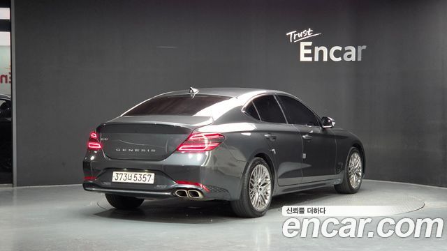 Genesis G70 Gasoline 2.0T 2WD 2021 — фото 2