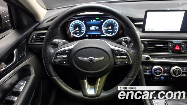 Genesis G70 Gasoline 2.0T 2WD 2021 — фото 12