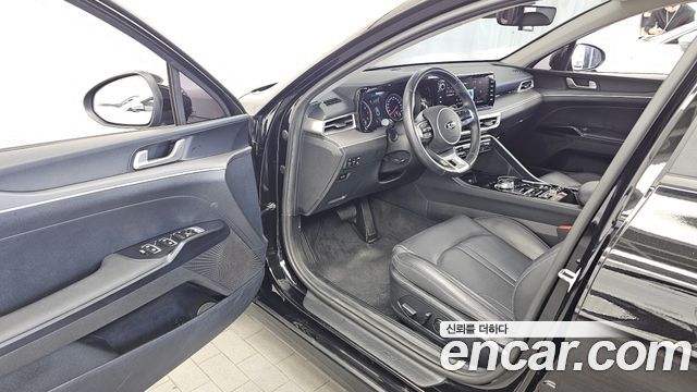 Kia K5 (III) 2.0 Prestige 2021 — фото 10