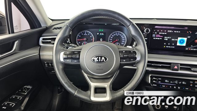 Kia K5 (III) 2.0 Prestige 2021 — фото 14