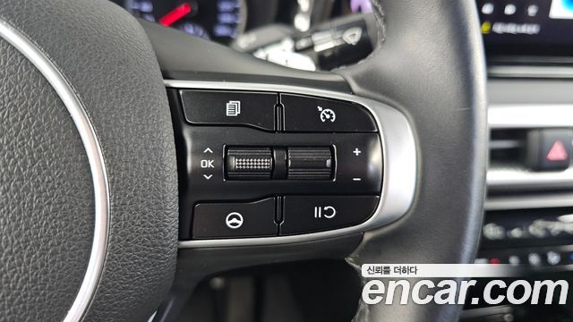 Kia K5 (III) 2.0 Prestige 2021 — фото 17