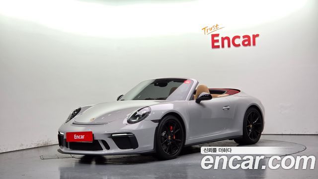 Porsche 911 CARRERA 4 CABRIOLET 991