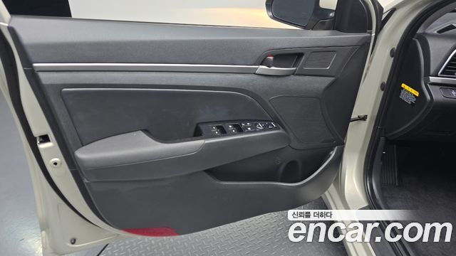 Hyundai Avante (AD) 1.6 GDI Modern 2016 — фото 24