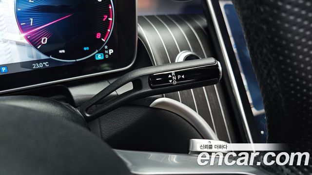 Mercedes-Benz GLC-Class (X254) GLC300 4MATIC Coupe 2024 — фото 9
