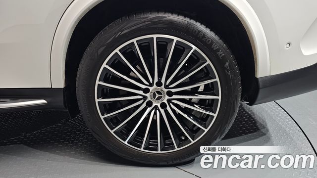 Mercedes-Benz GLC-Class (X254) GLC300 4MATIC Coupe 2024 — фото 21