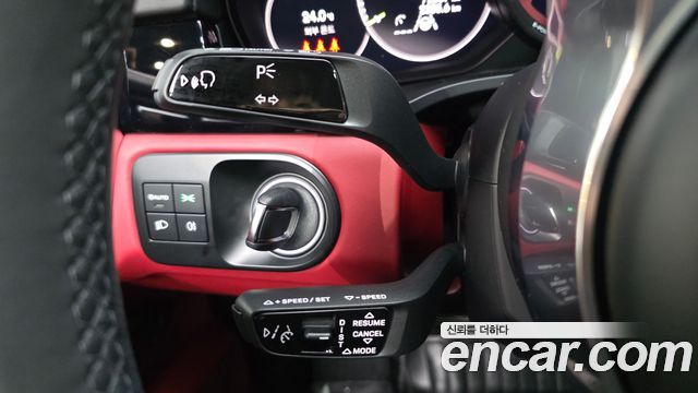 Porsche Cayenne (PO536) 3.0 E-HYBRID PLATINUM EDITION 2023 — фото 29