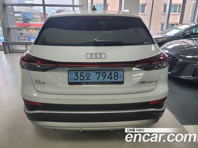Audi Q4 e-tron (F4) 45 Premium 2025 — фото 4