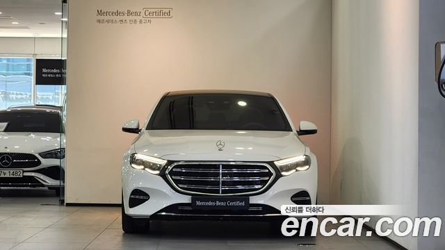 Mercedes-Benz E-Class (W214) E300 4MATIC Exclusive 2026 — фото 2