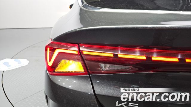 Kia K5 Hybrid (III) Signature 2023 — фото 23