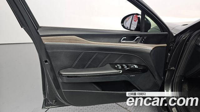 Kia K5 Hybrid (III) Signature 2023 — фото 24