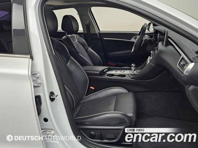 Genesis G70 2.0T Supreme 2018 — фото 10