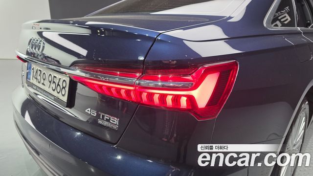 Audi A6 (C8) 45 TFSI Quattro Premium 2020 — фото 23