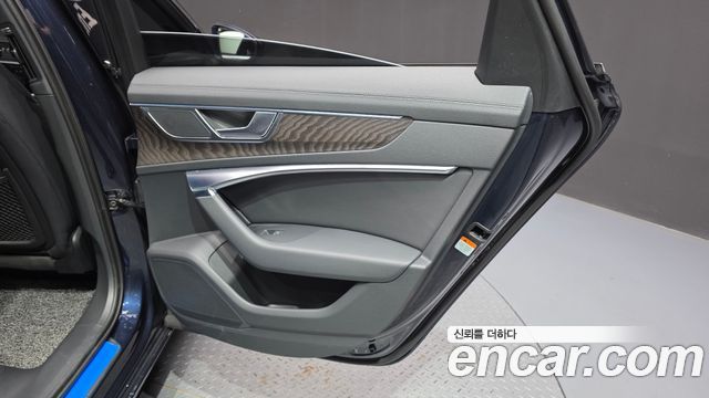 Audi A6 (C8) 45 TFSI Quattro Premium 2020 — фото 25
