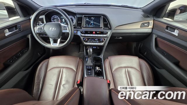 Hyundai Sonata New Rise 1.6 Turbo Premium 2018 — фото 7