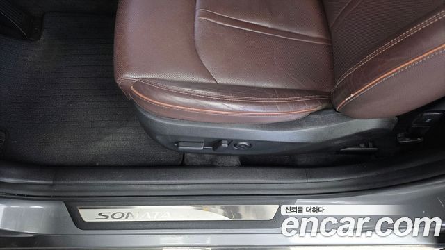 Hyundai Sonata New Rise 1.6 Turbo Premium 2018 — фото 30