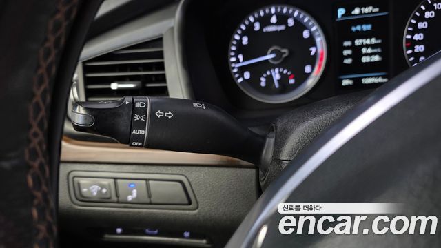 Hyundai Sonata New Rise 1.6 Turbo Premium 2018 — фото 31