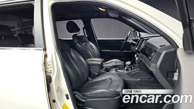 KG Mobility (SsangYong) Rexton Sports Khan Diesel 2.2 4WD Prestige Special (5-Link) 2020 — фото 11