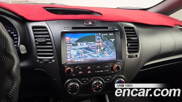 Kia K3 Deluxe 2018 — фото 14