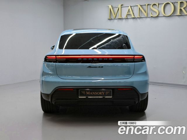 Porsche Macan EV 4S 2025 — фото 4