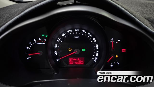 Kia Sportage R Diesel 2WD Luxury 2016 — фото 8
