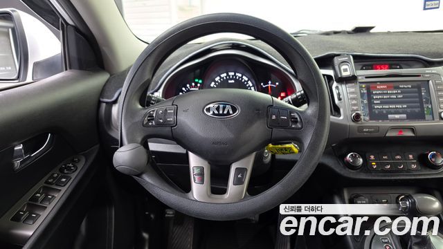 Kia Sportage R Diesel 2WD Luxury 2016 — фото 13