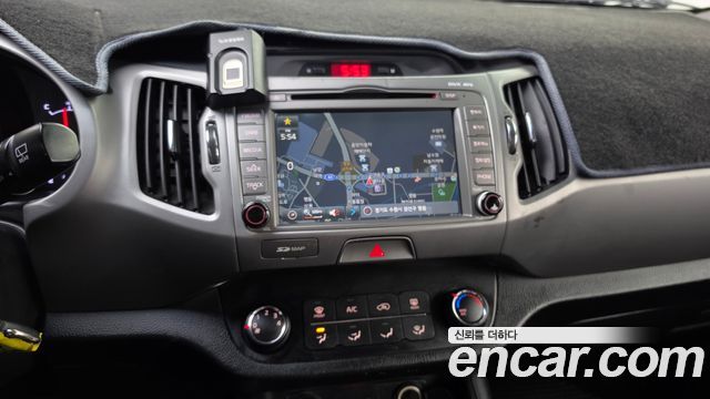 Kia Sportage R Diesel 2WD Luxury 2016 — фото 14