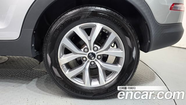 Kia Sportage R Diesel 2WD Luxury 2016 — фото 21