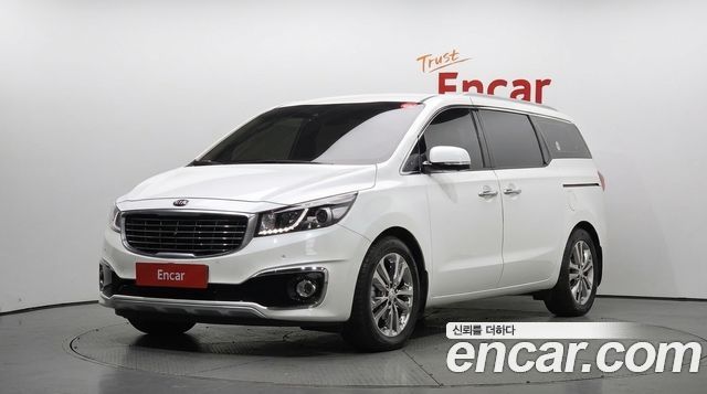 Kia Carnival Gasoline 7-seater Limousine President 2017 — фото 1
