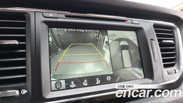 Kia Carnival Gasoline 7-seater Limousine President 2017 — фото 15